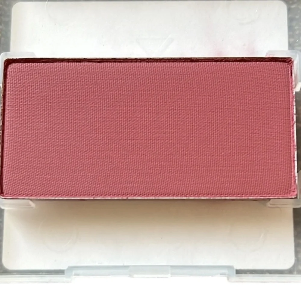 Mary Kay Dark Cherry Mineral Cheek Color